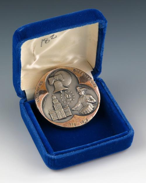 1988.266 a-b; Gerald R. Ford Presidential Library & Museum, Grand Rapids, MI