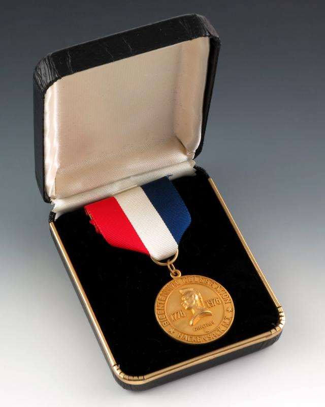 1989.549.1 a-b; Gerald R. Ford Presidential Library & Museum, Grand Rapids, MI