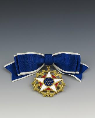 Artifact No. 2016.1, Presidential Medal of Freedom; Gerald R. Ford Presidential Library & Museu…