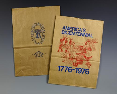 1988.982.24 a-b; Gerald R. Ford Presidential Library & Museum, Grand Rapids, MI