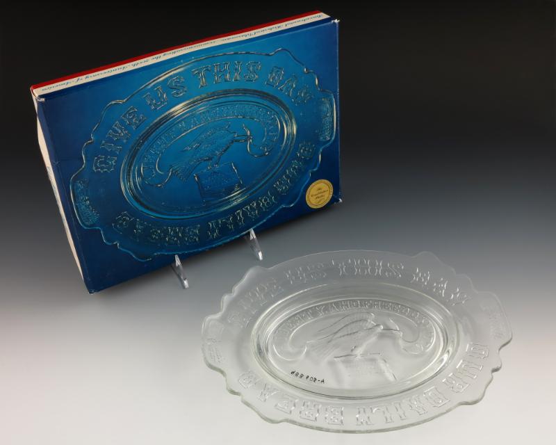 1988.605.4 a-b; Gerald R. Ford Presidential Library & Museum, Grand Rapids, MI
