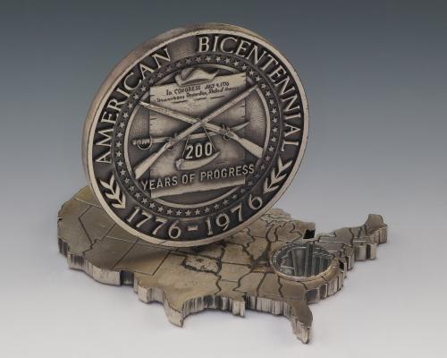 1988.832.1 a-b; Gerald R. Ford Presidential Library & Museum, Grand Rapids, MI